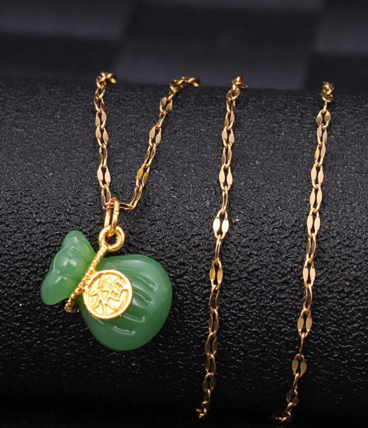 Natural Jade Chalcedony Money Bag
Pendant Charm Necklace